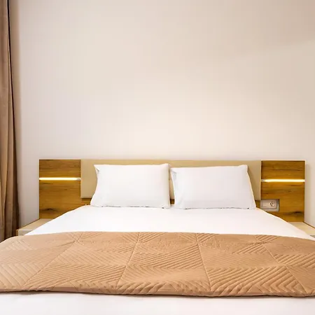 Apartman Magnolia Gardens -1bd With Balcony & Parking By Flat Mаnager *