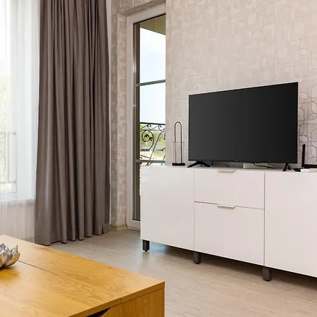 Magnolia Gardens -1bd With Balcony & Parking * Plovdiv